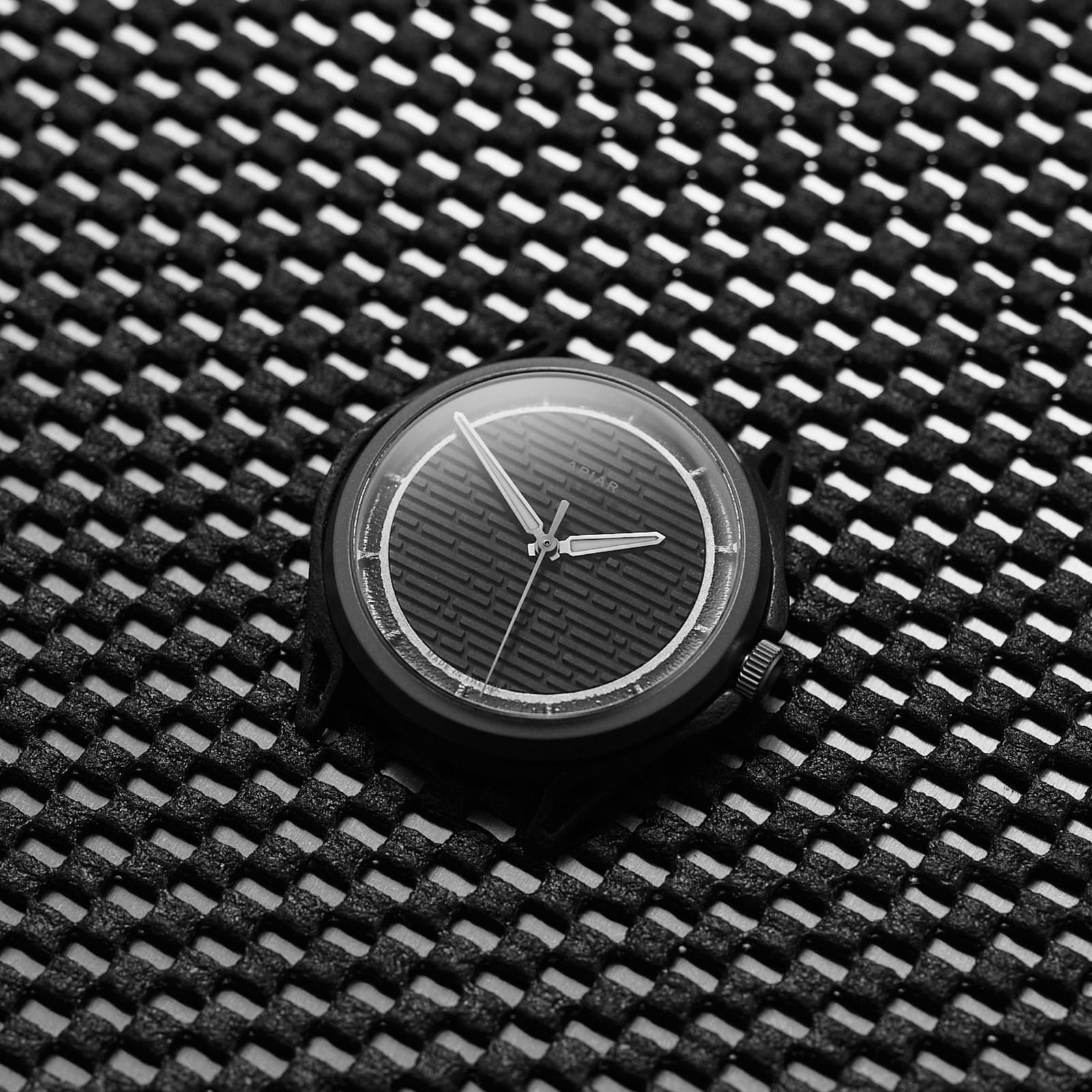 Apiar Carbon1.0 OG