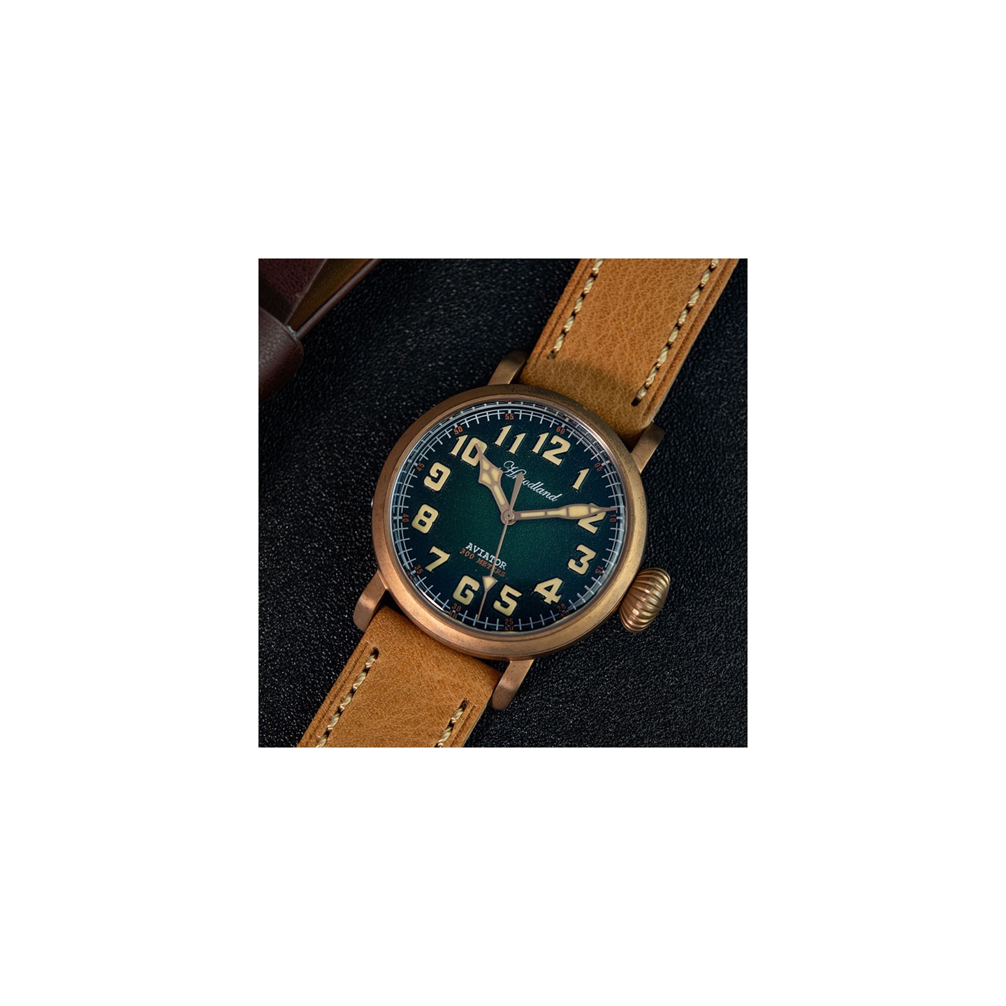 Hruodland F004 Bronze Pilot