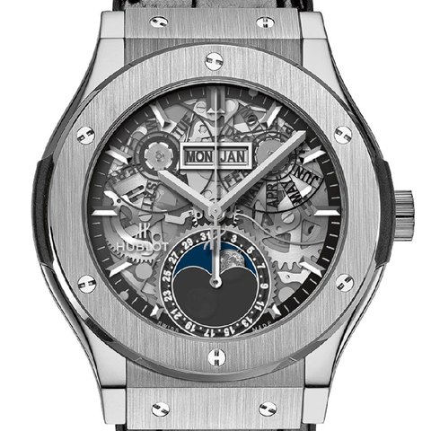 Hublot Classic Fusion Aerofusion Moonphase Titanium 42mm
