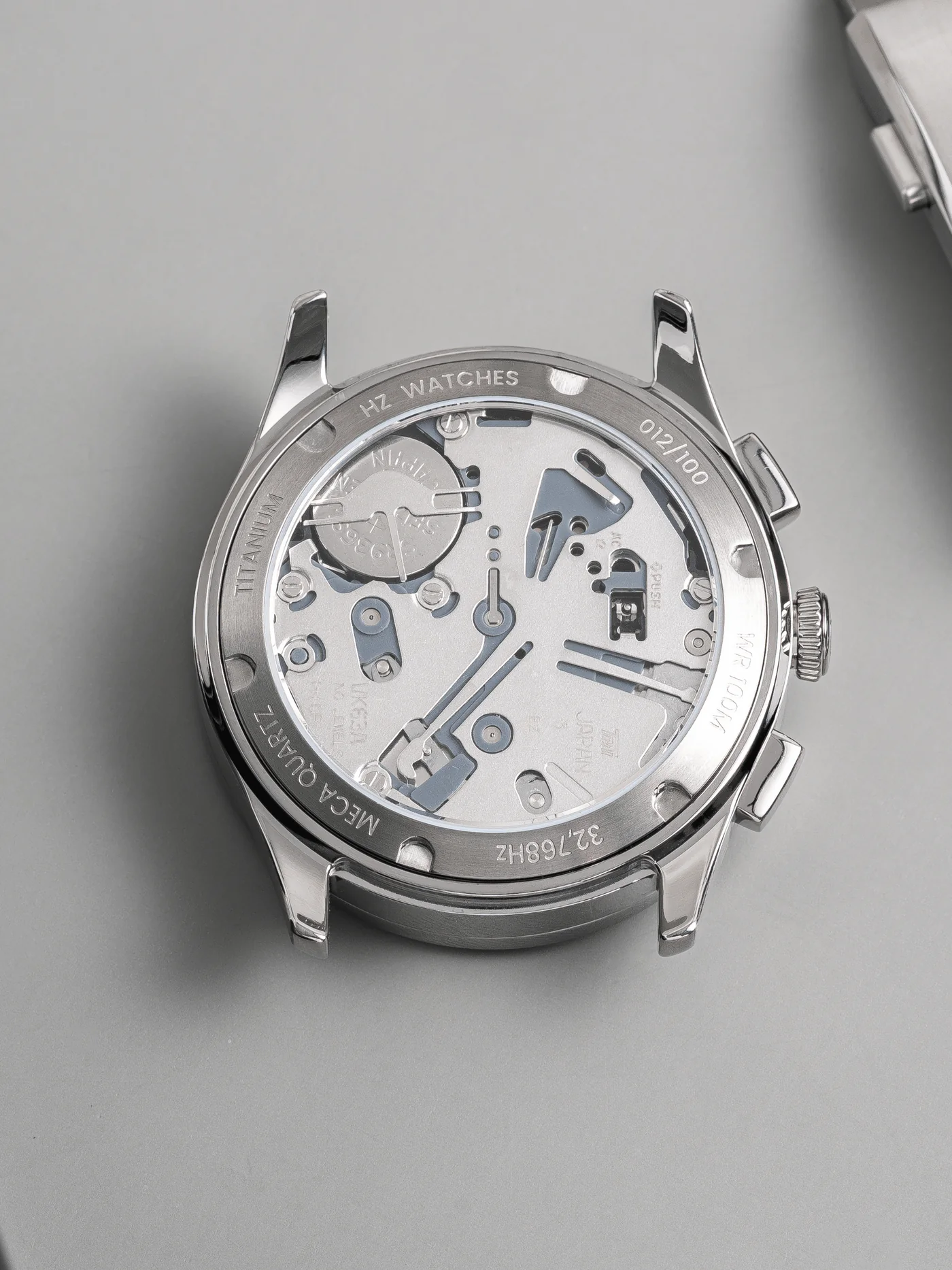 HZ Watches HZ.02 Chronograph (Titanium)