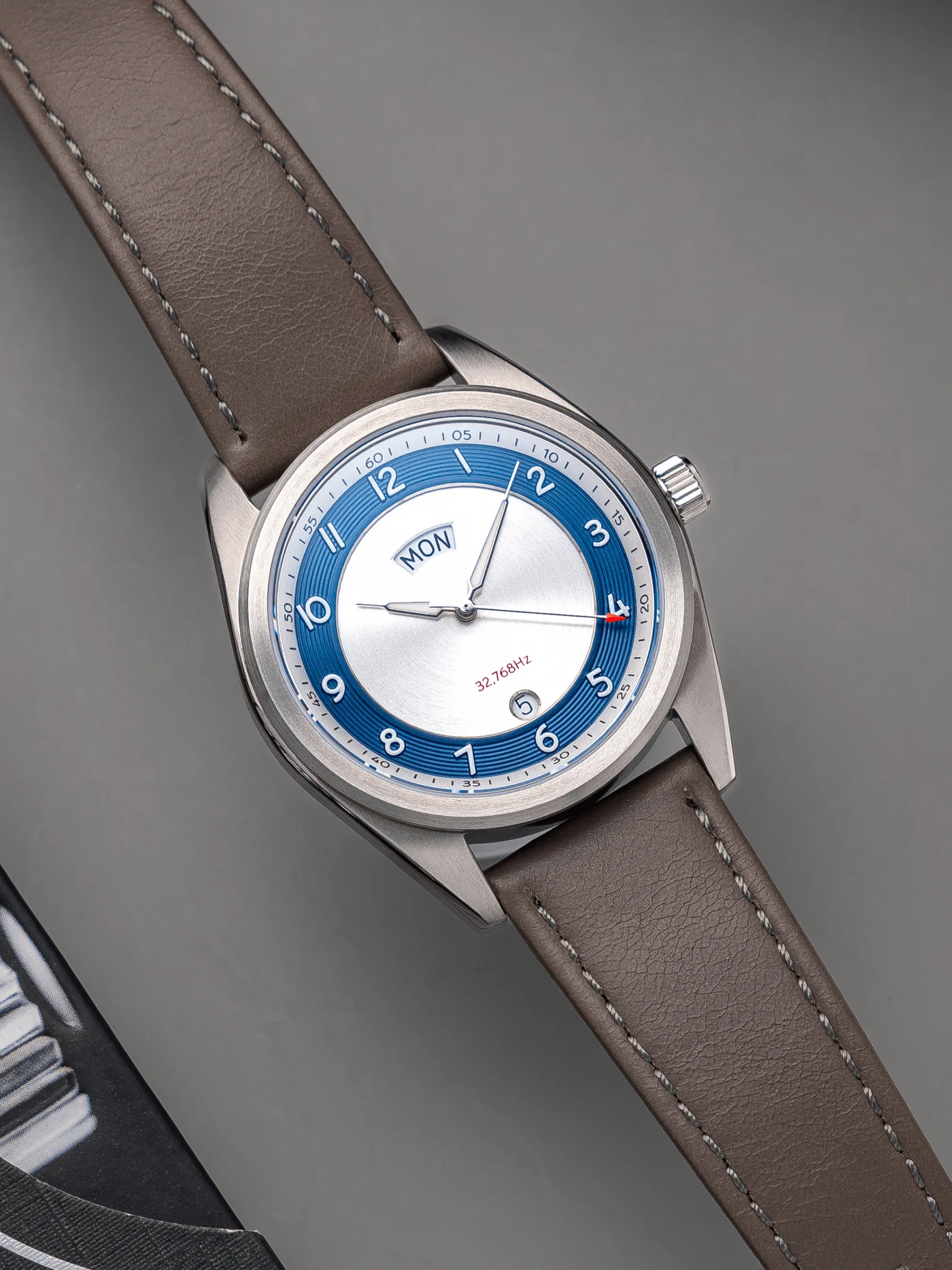 HZ Watches HZ.01 Everyday (Titanium)
