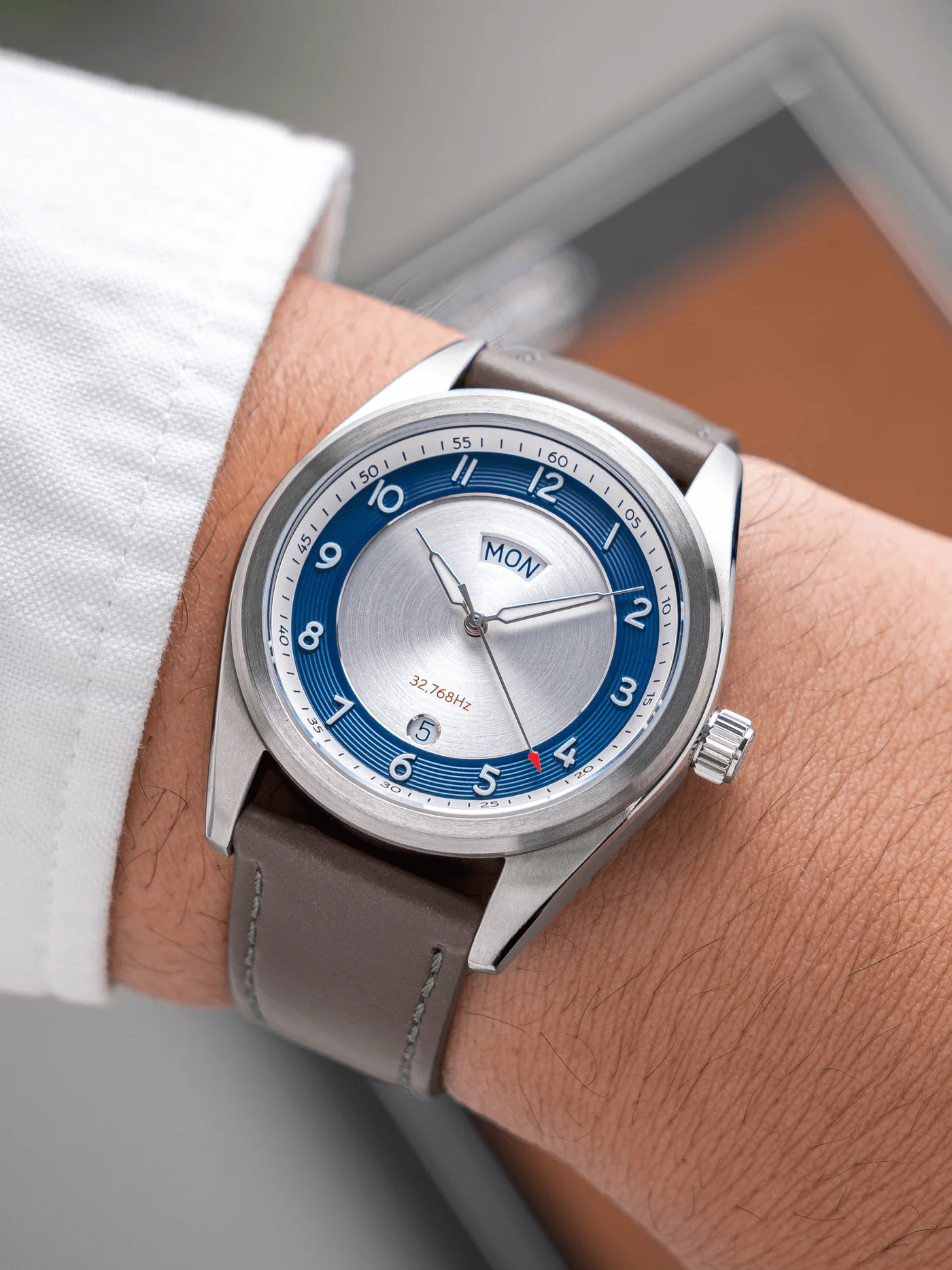 HZ Watches HZ.01 Everyday (Titanium)