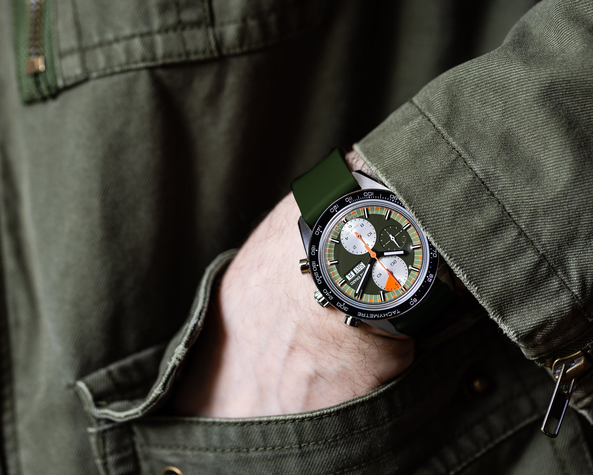 Louis Erard 2300 Chronograph Sport (Titanium)