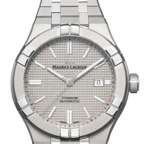 Maurice Lacroix Aikon Automatic 42 Titanium
