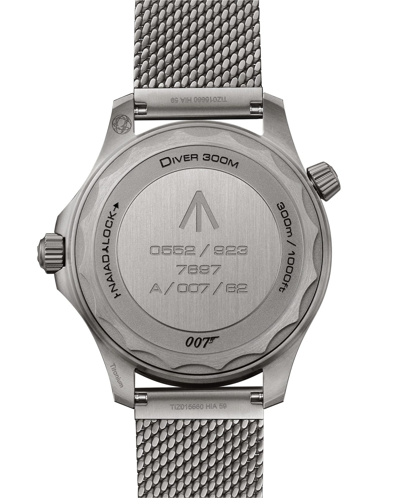 Omega Seamaster Diver 300M 007 Edition (Titanium)