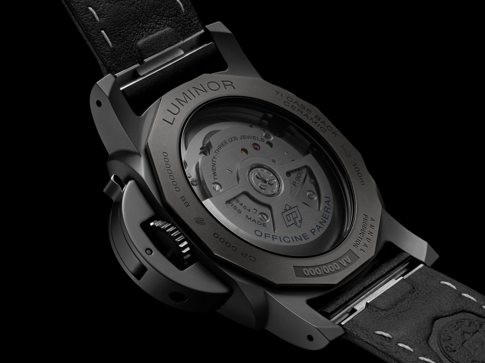 Panerai Luminor GMT Ceramica 40mm (black ceramic)
