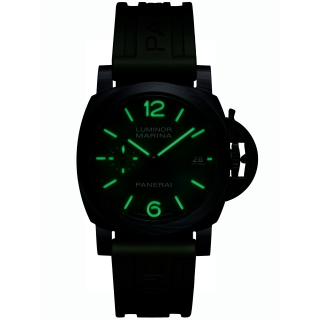Panerai Luminor Marina Carbotech