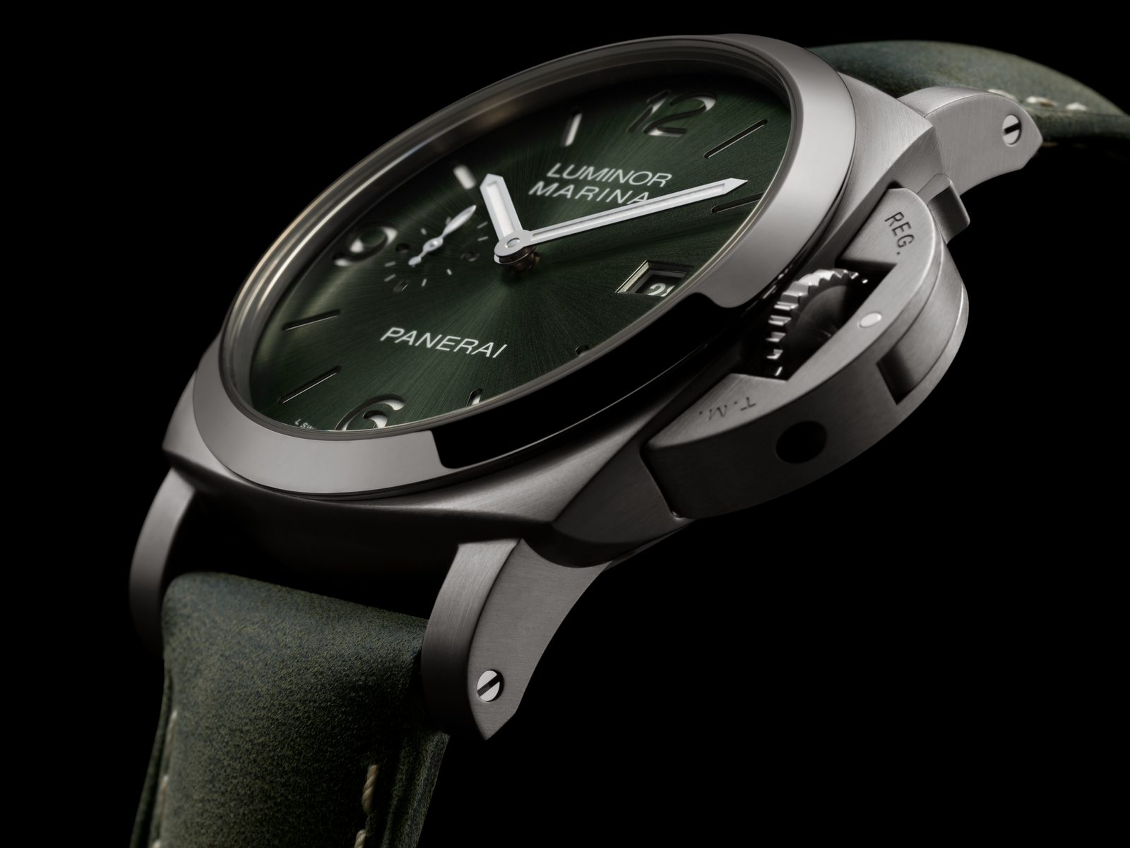 Panerai Luminor Marina Titanio 44mm