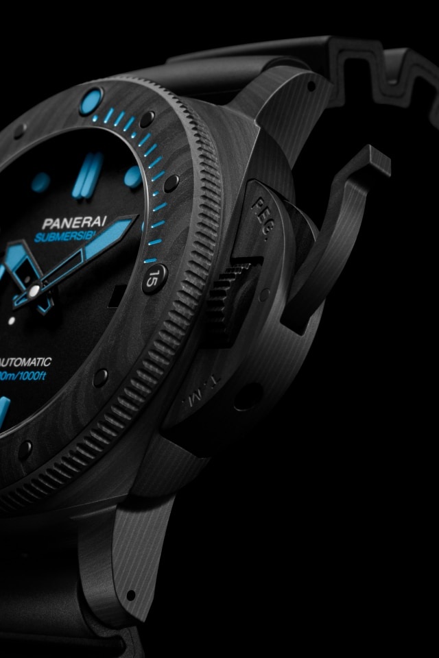 Panerai Submersible Carbotech