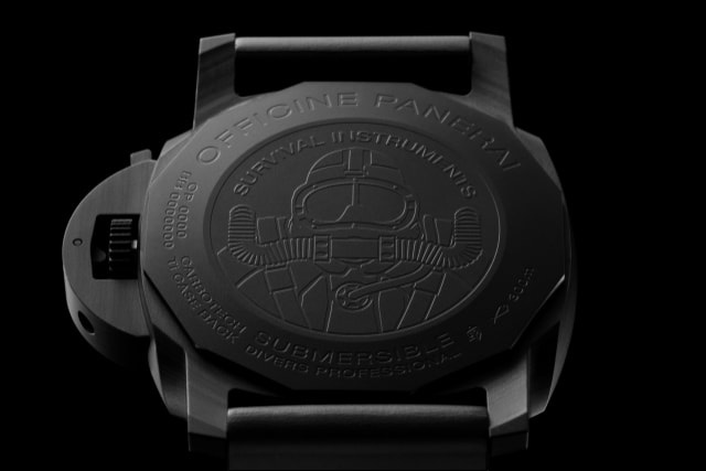 Panerai Submersible Marina Militare Carbotech