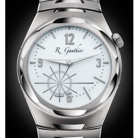 Romain Gauthier C by Romain Gauthier Titanium Edition Bracelet, Lumen dial