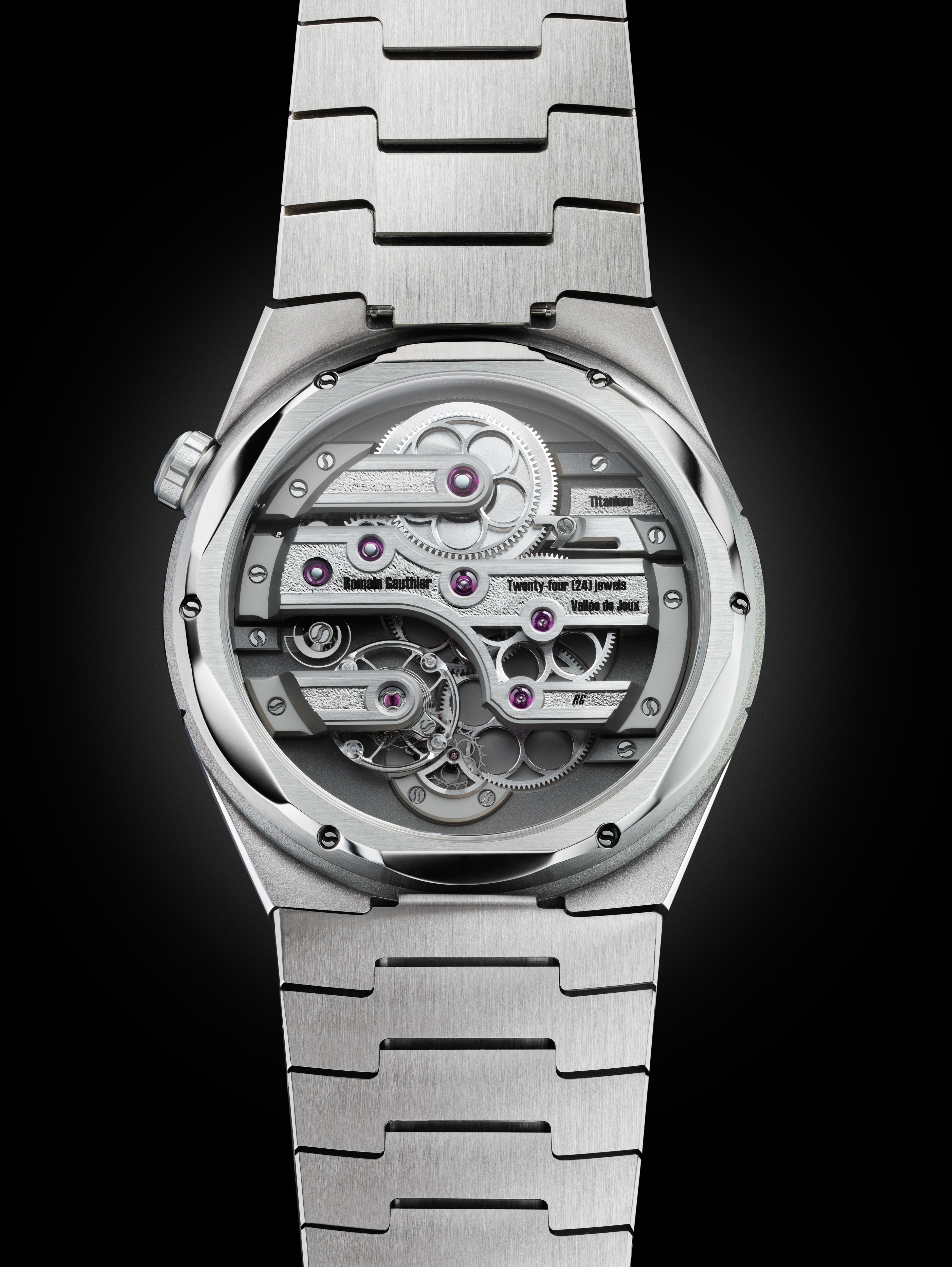 Romain Gauthier C by Romain Gauthier (Titanium)