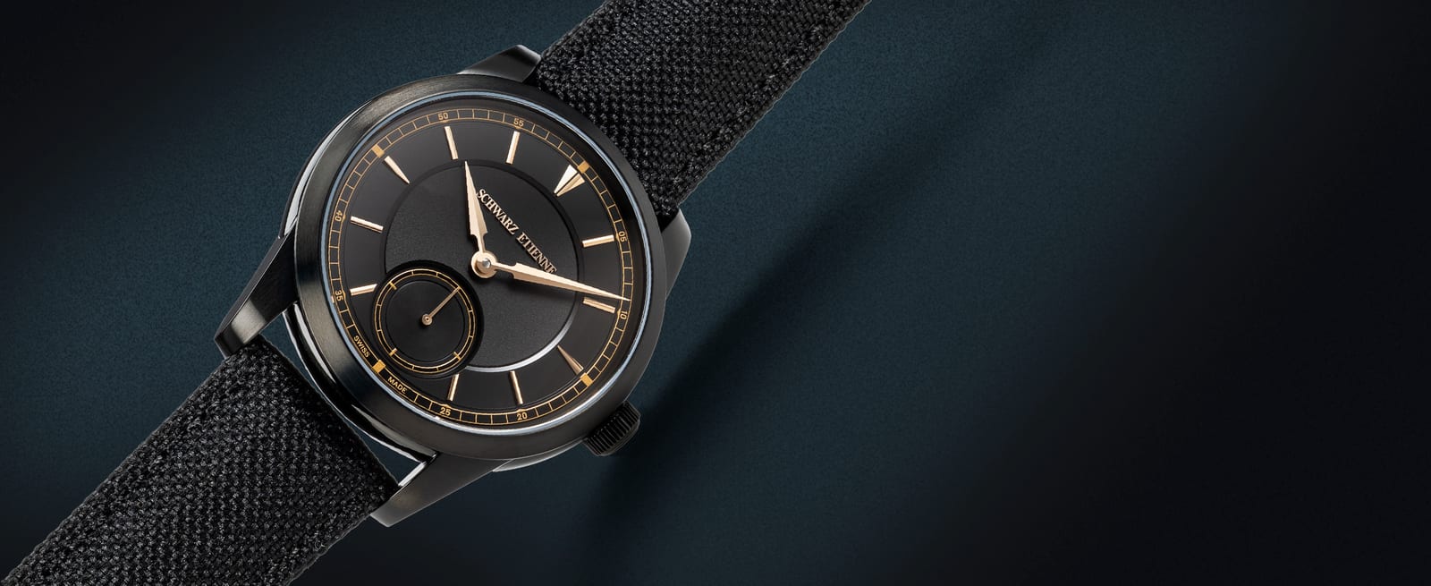 Schwarz Etienne 1902 Petite Seconde Heure Doree (Black DLC Titanium), view 6