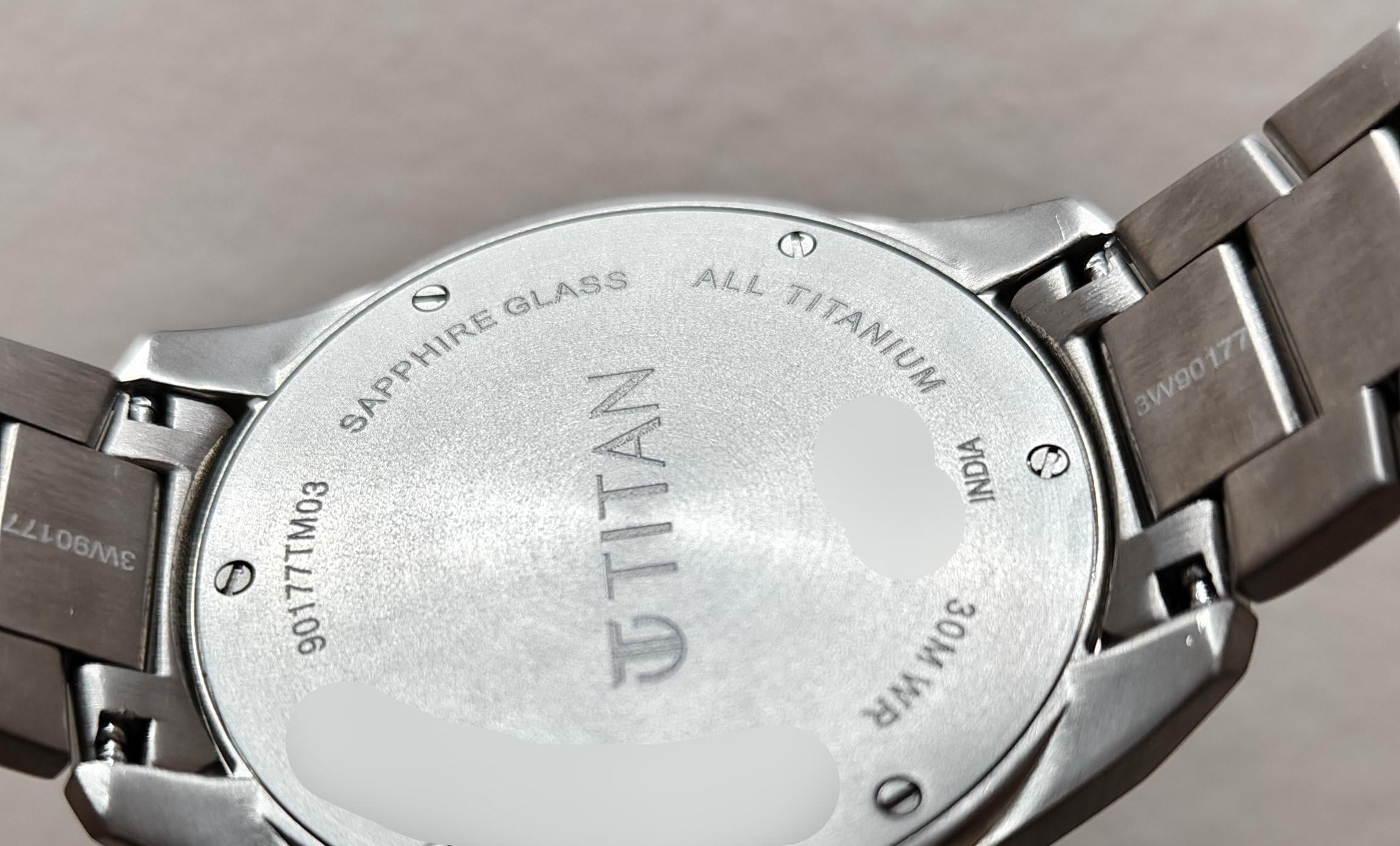 Titan Titanium Classique Slim (black dial)