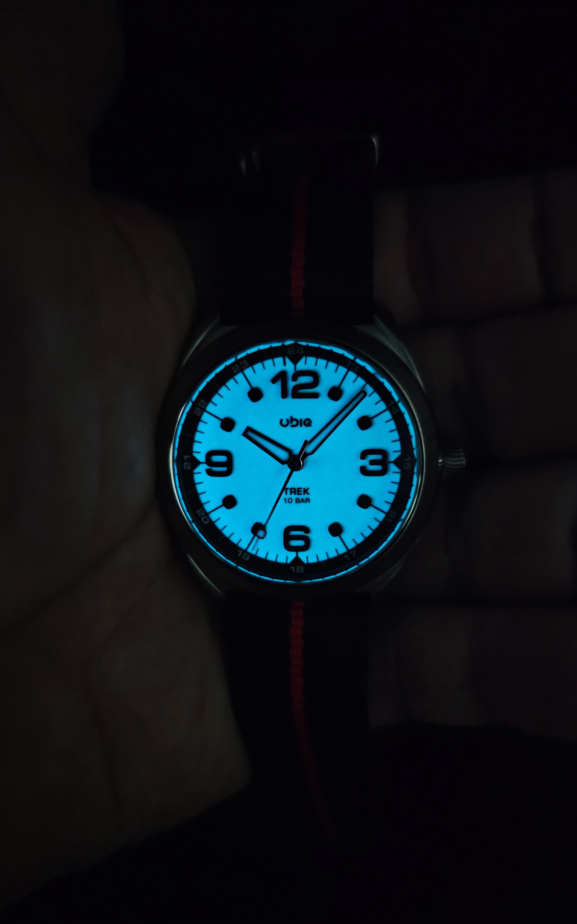 Ubiq Trek Mechaquartz (Corewhite, Orangepop, Reefglow)