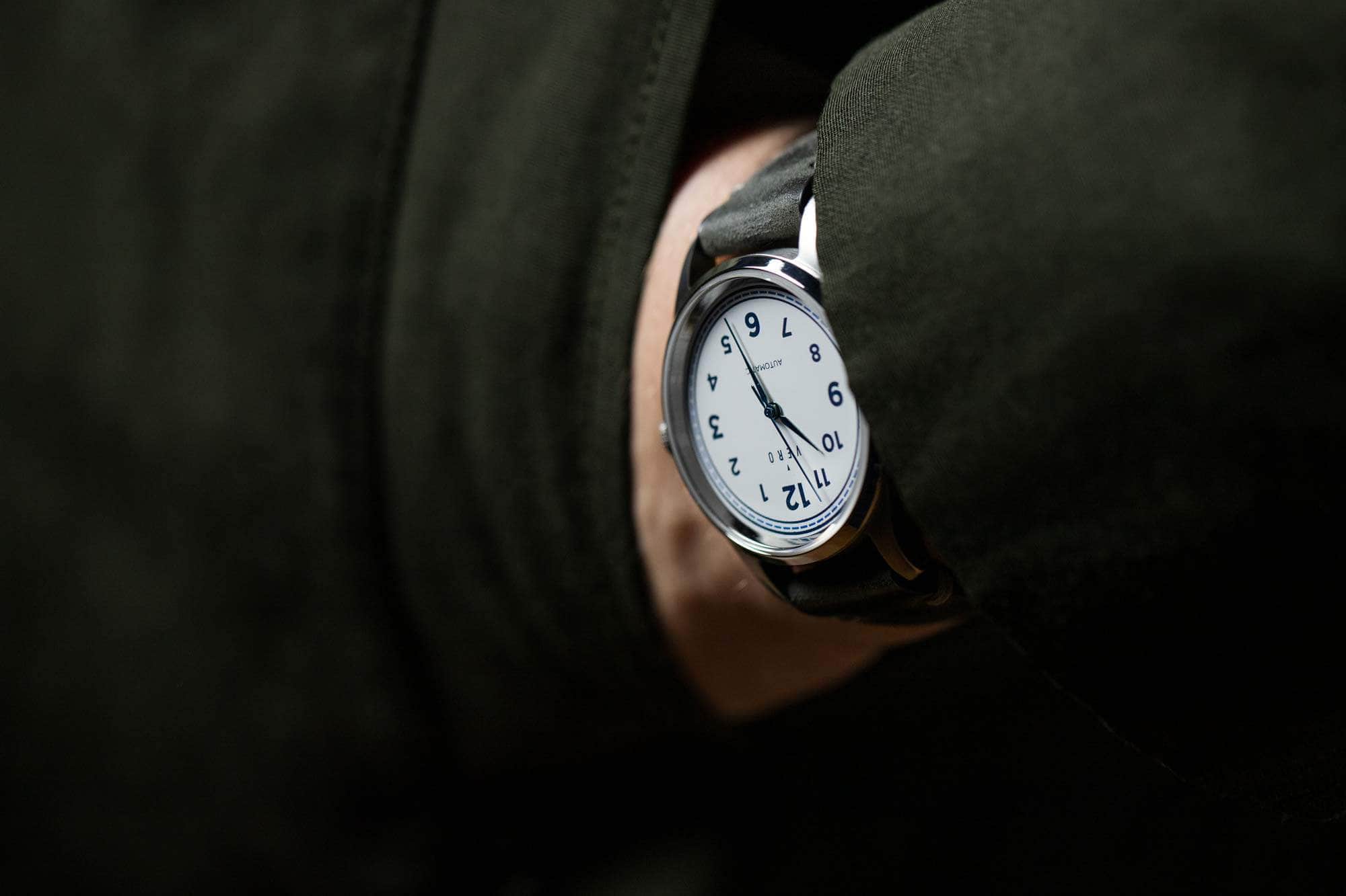 Vero x Windup Century 38 Peak Titanium