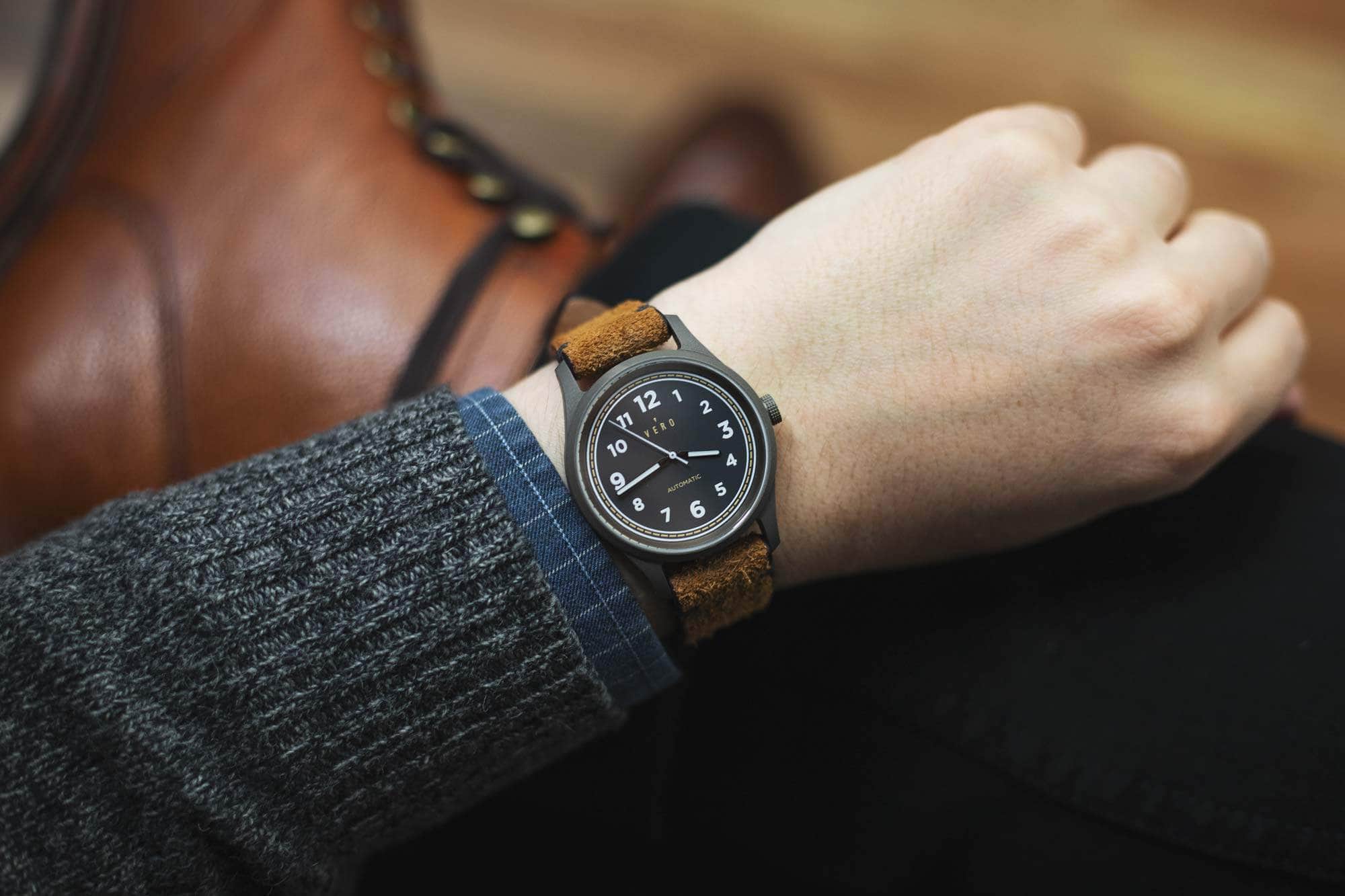 Vero x Windup Century 38 Granite Titanium