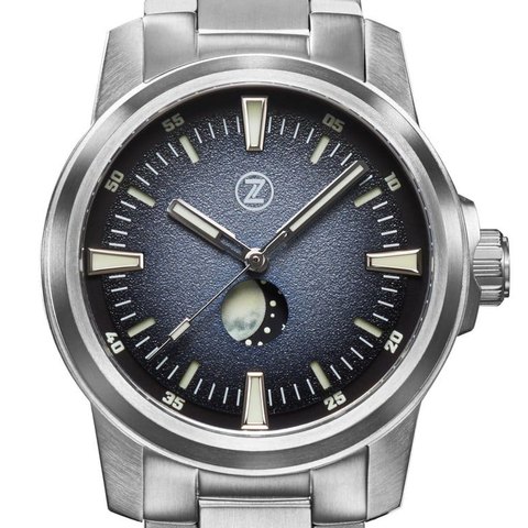 Zelos Aurora Moonphase